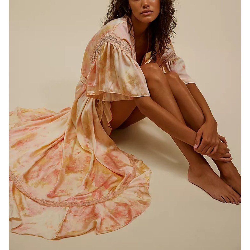 FREE PEOPLE Moonbeams Washed Robe / Sweet Combo